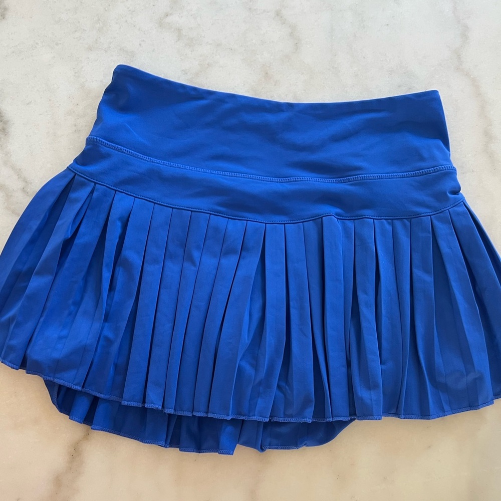 Chic Blue Pleated Mini Skirt